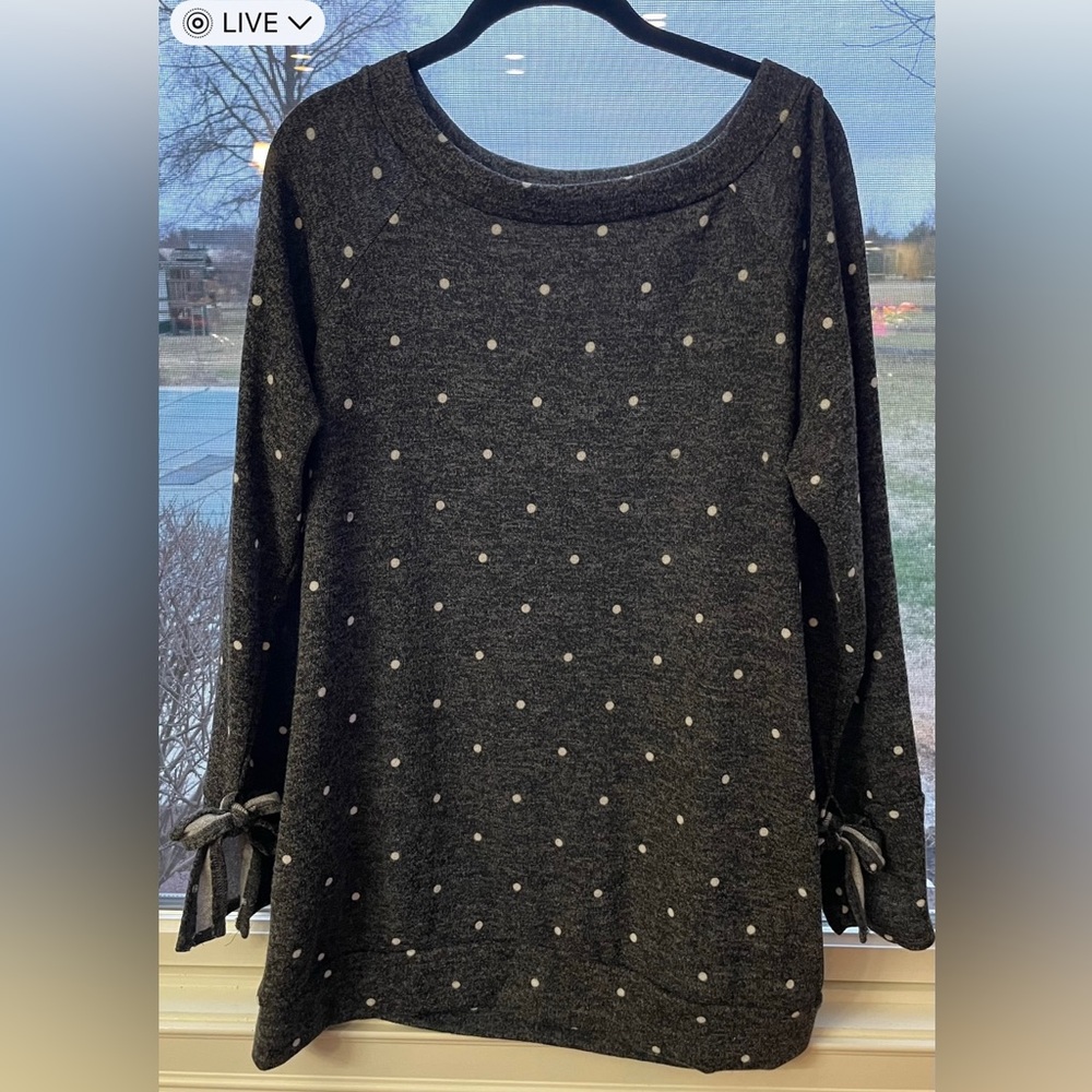 Chic Soul Beeson River Plus 2X‎ Right On The Dot Tunic Top, Gray White